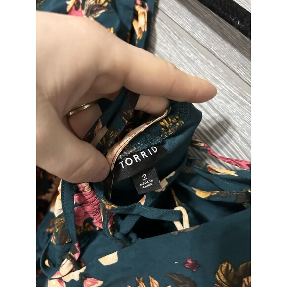 Torrid 2 Dress Real Green Floral Challis‎ Tiered Skater Corset Back Plus Strappy - Picture 5 of 10